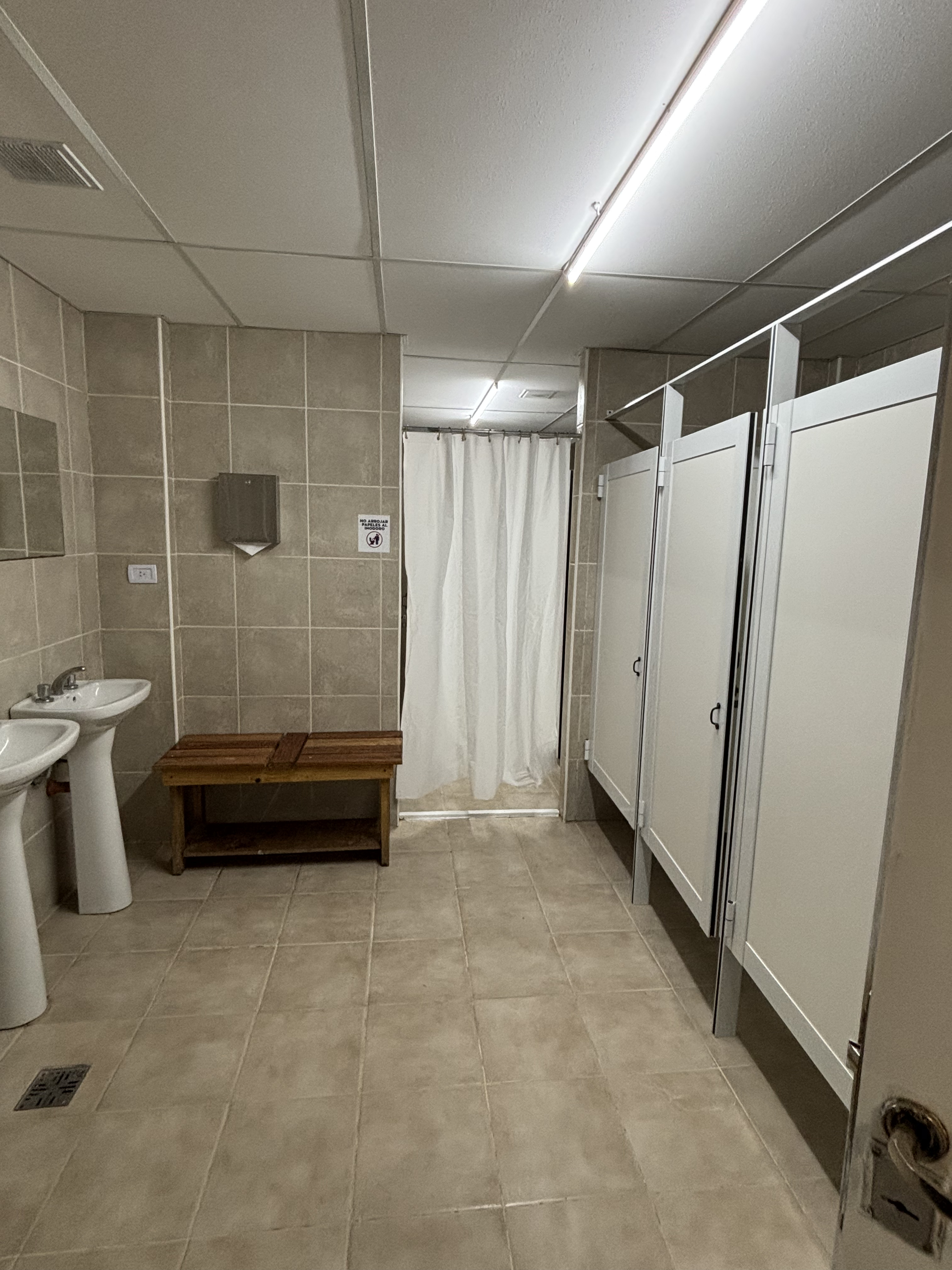 Baños 2